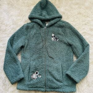 Walt Disney world Disneyland parks Winnie the Pooh Sherpa full zip sweater